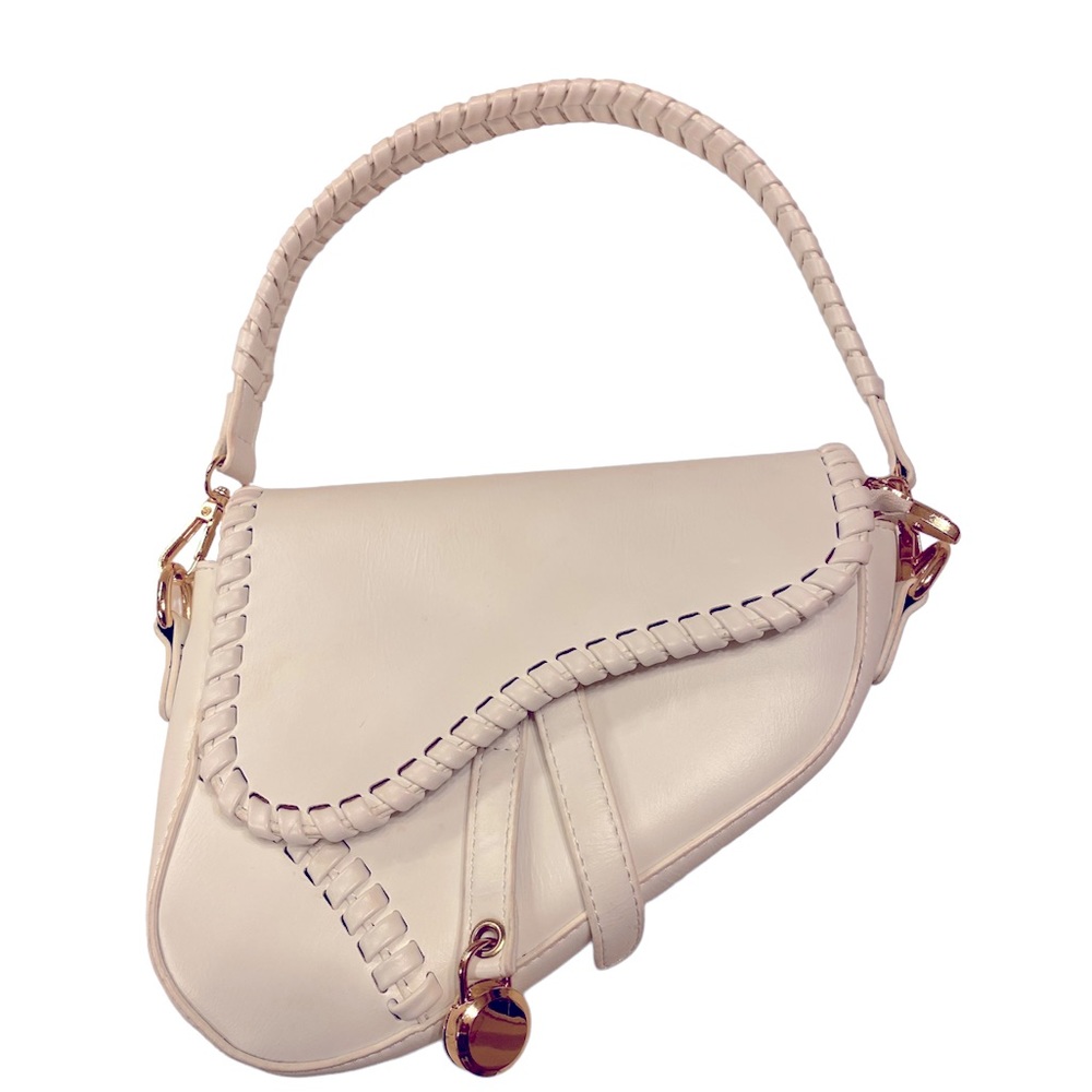 Woman’s Fashion Saddle Bag